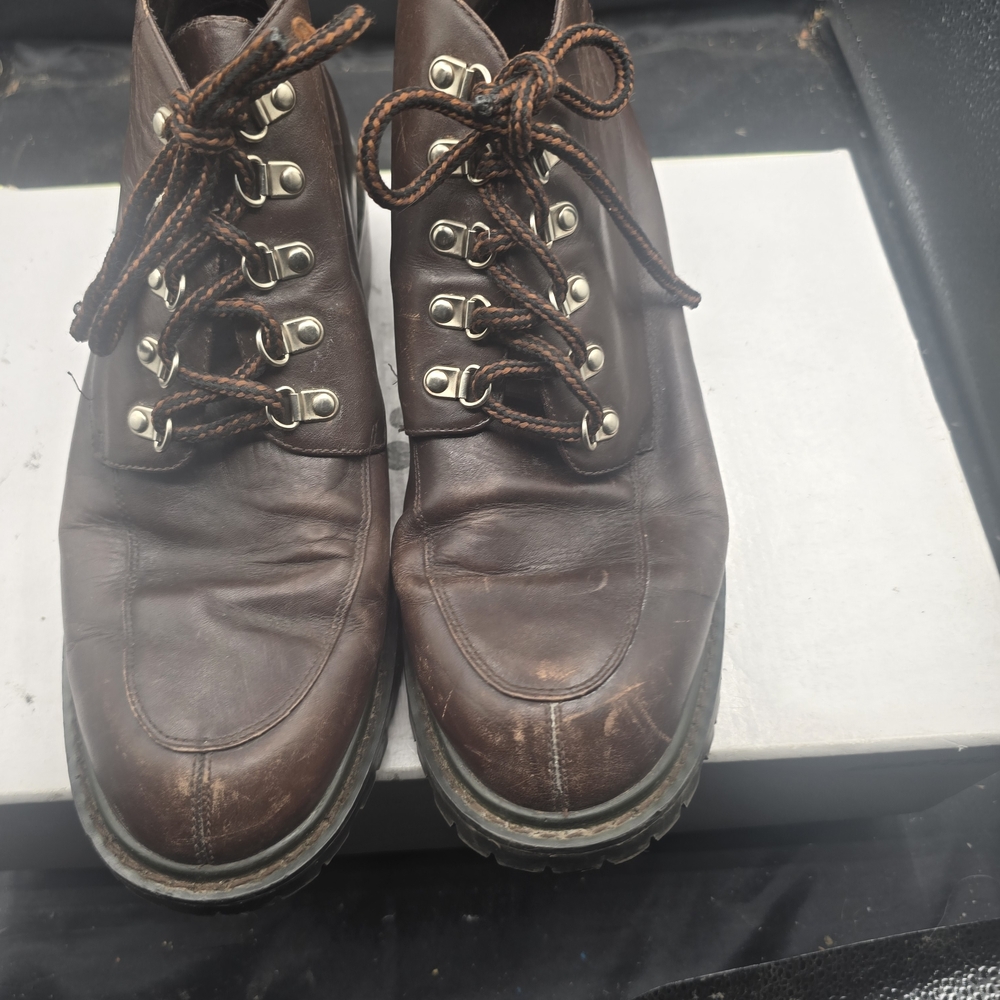 Amanda Smith Brown‎ Ankle Boots